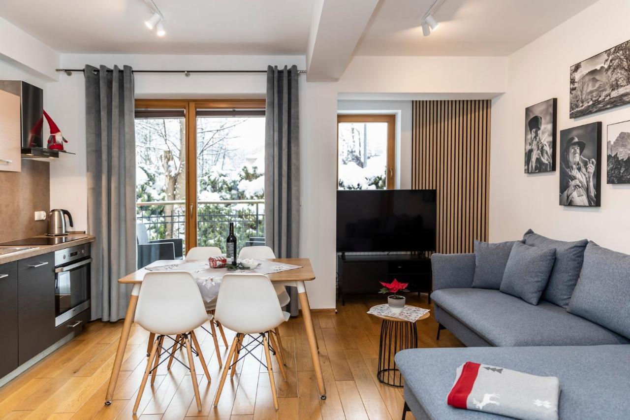 Udanypobyt Apartamenty Tuwima Zakopane Exterior photo